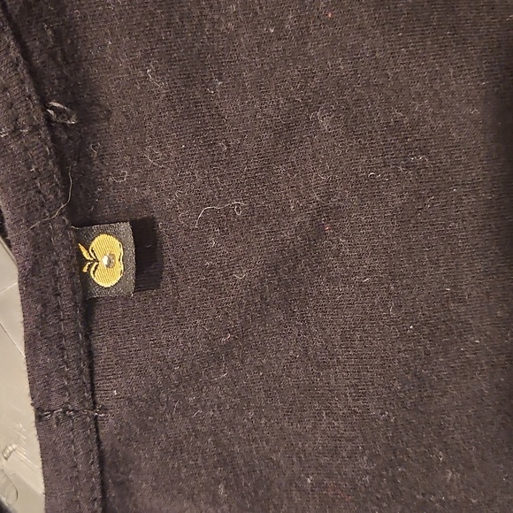 Shirt - Picture 4 of 4